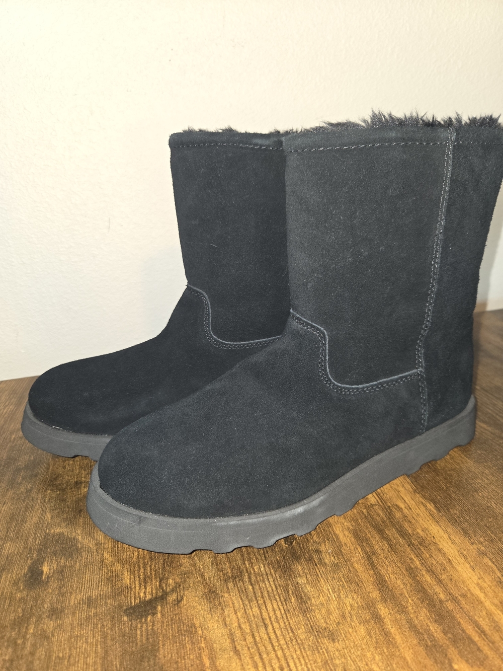 Time and Tru Black Suede Faux Fur Trim Mid-Calf Booties